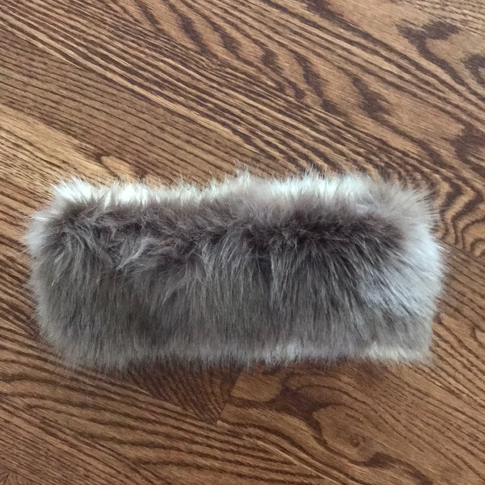 Two-Tone Faux Fur Headband